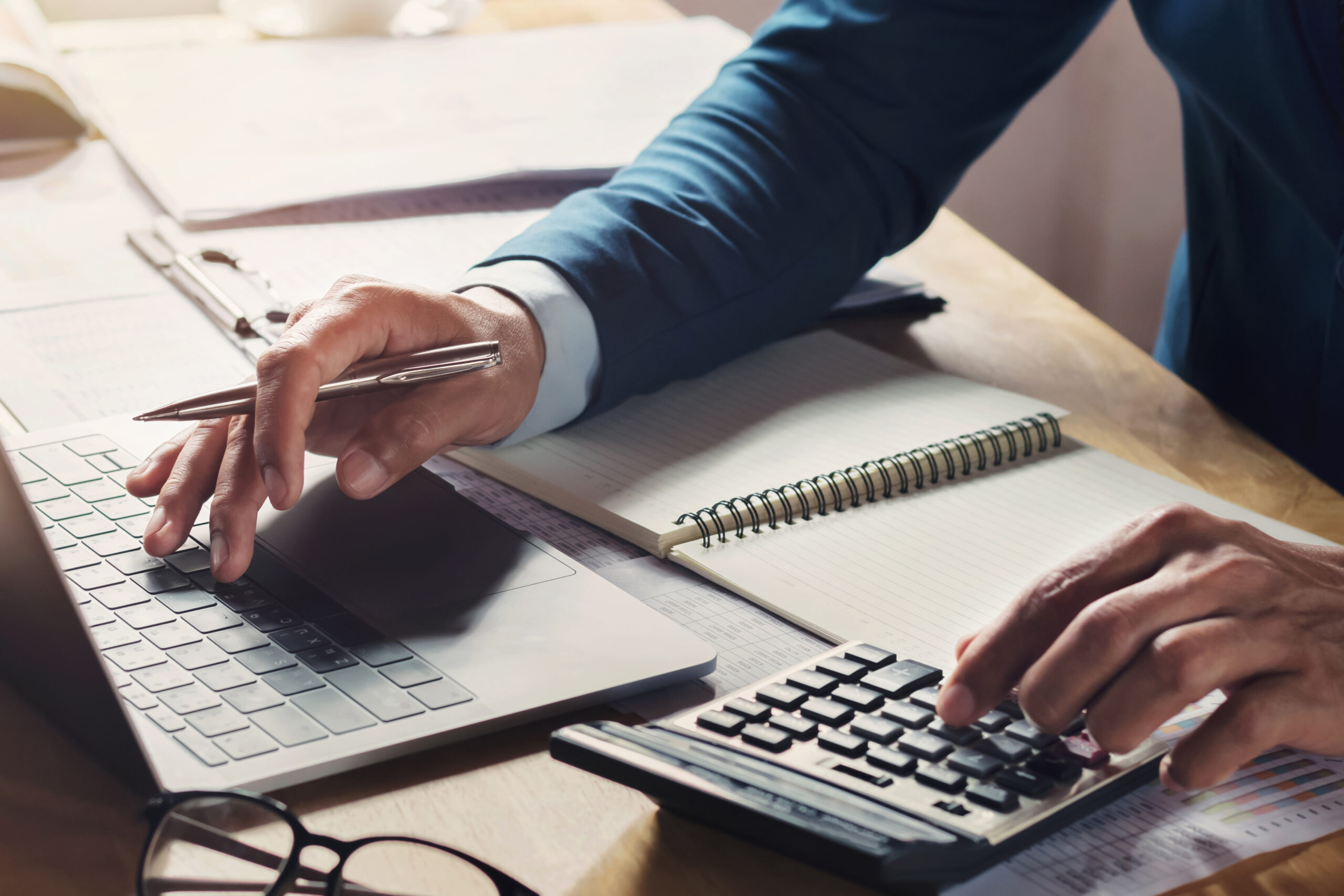 MVU Online Accounting student working online